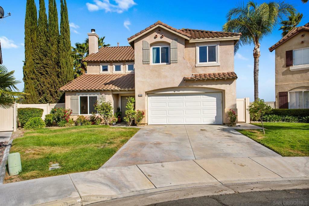 Property Photo:  45400 Corte Progreso  CA 92592 
