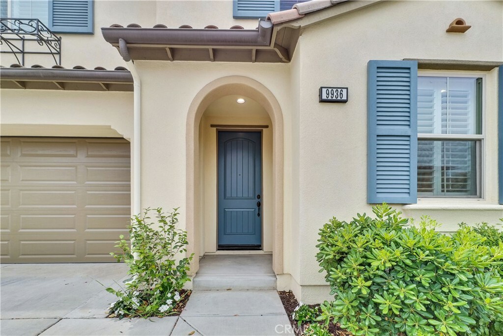 Property Photo: 9936 Pear Drive CA 92683