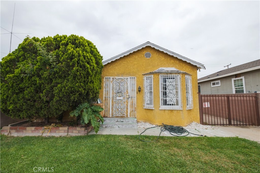 Property Photo: 1248 E. 65th St. CA 90001