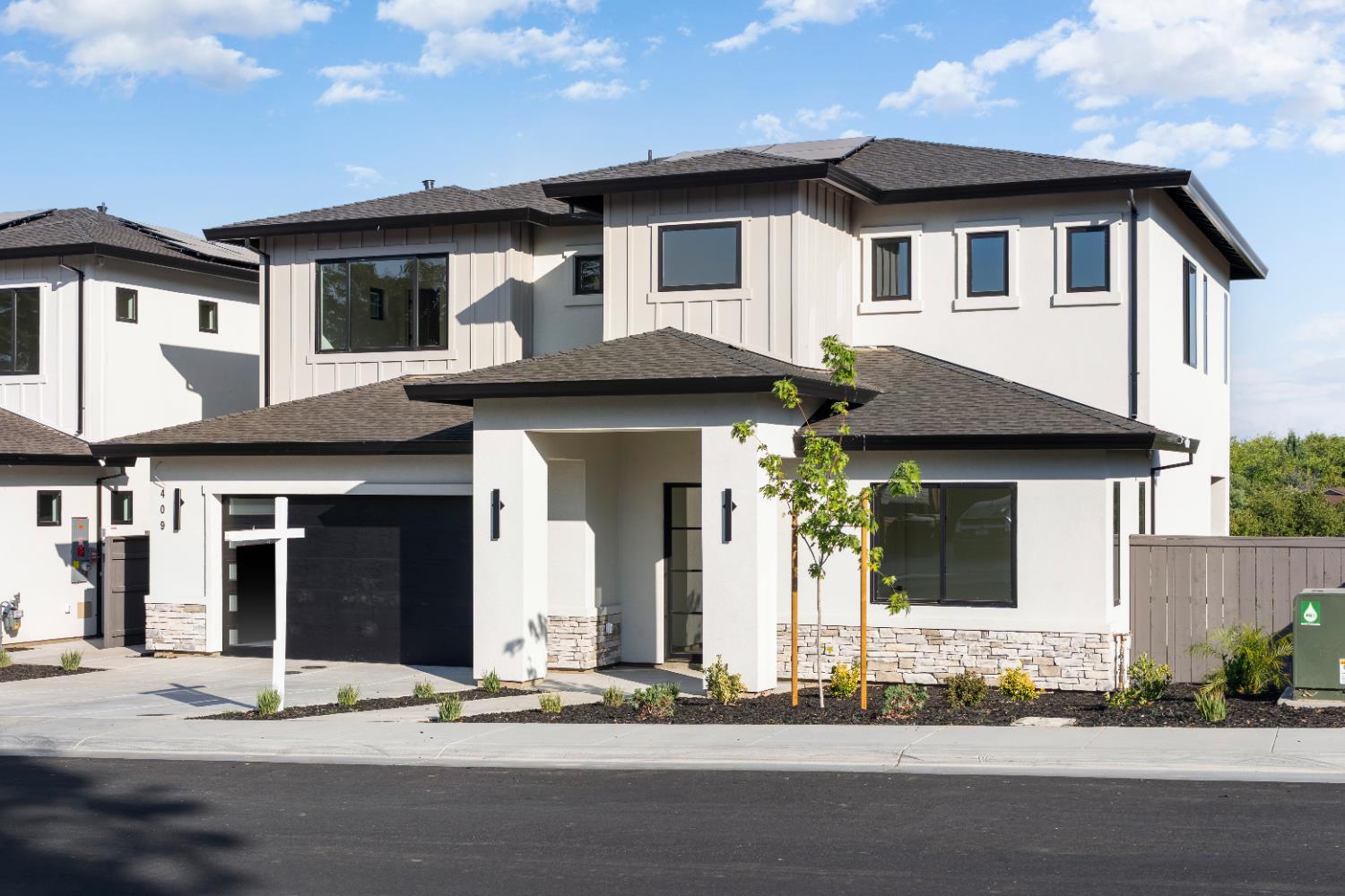 Property Photo:  409 East Street  CA 95678 