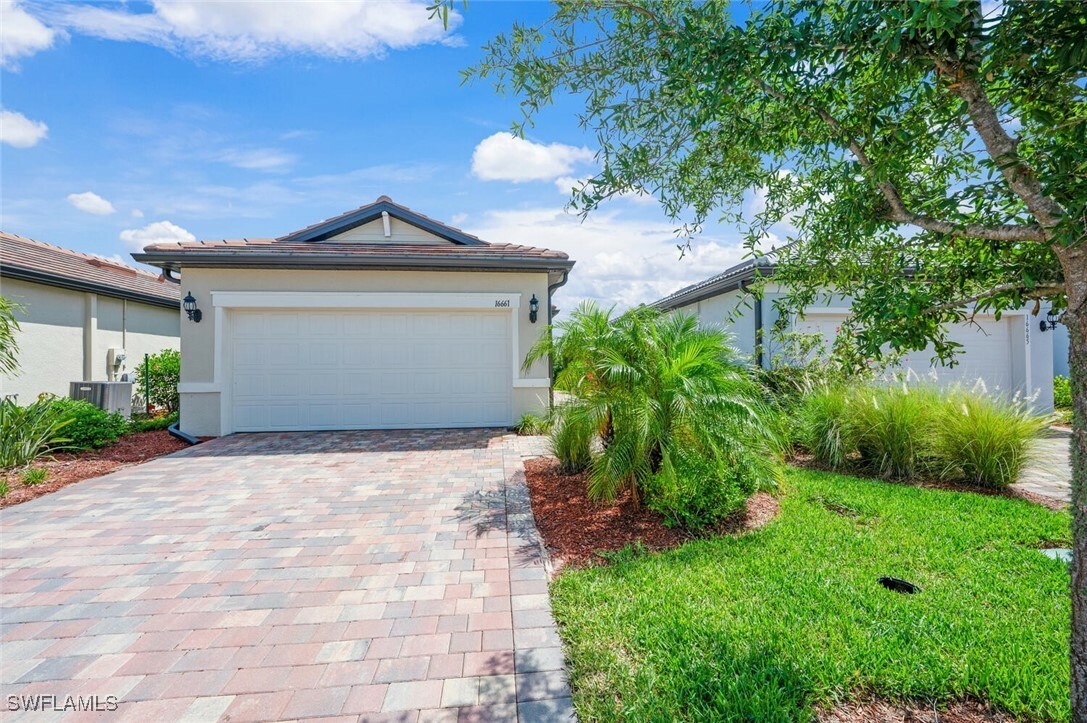 Property Photo: 16661 Rolling Rock Boulevard FL 33920