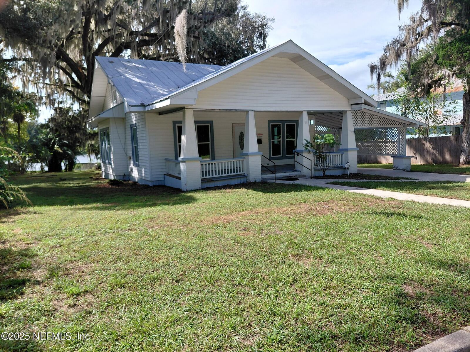 Property Photo:  232 S Main Street  FL 32112