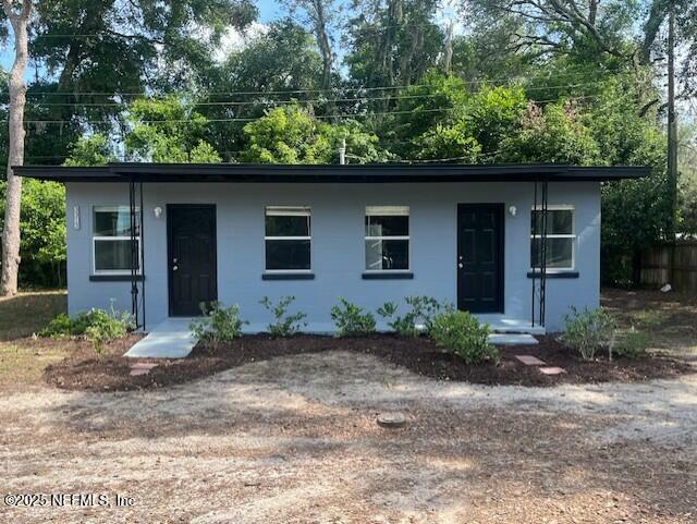 Property Photo: 3313 Kennedy Street FL 32177