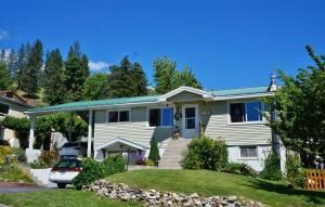 Property Photo: 980 N Elm St WA 99114