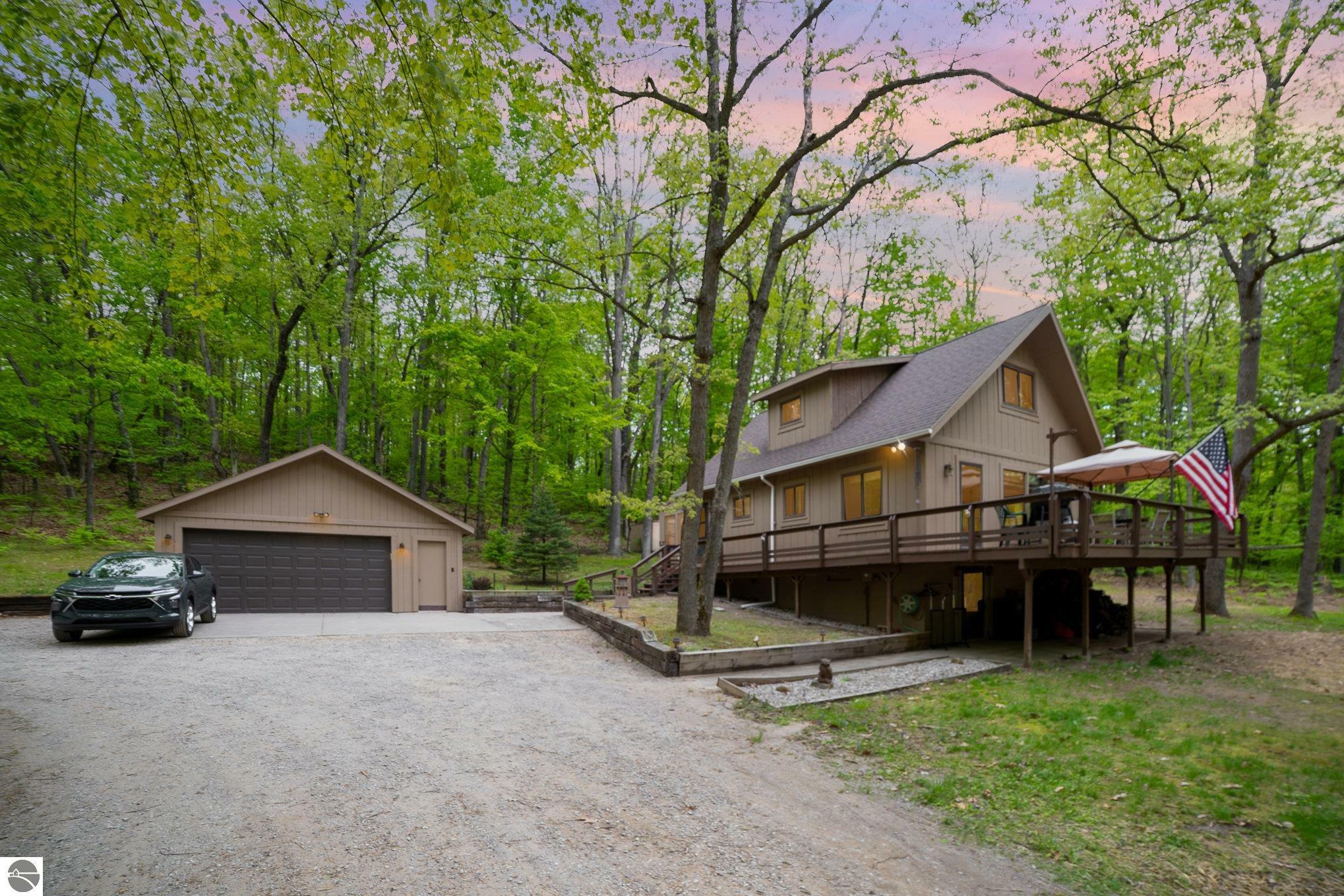Property Photo: 1670 Ivy Drive MI 48622