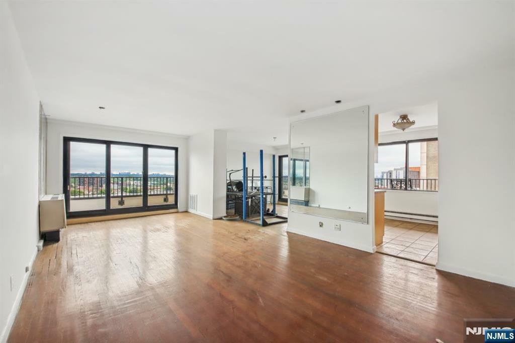 Property Photo: 150 Overlook Avenue Ph4 NJ 07601