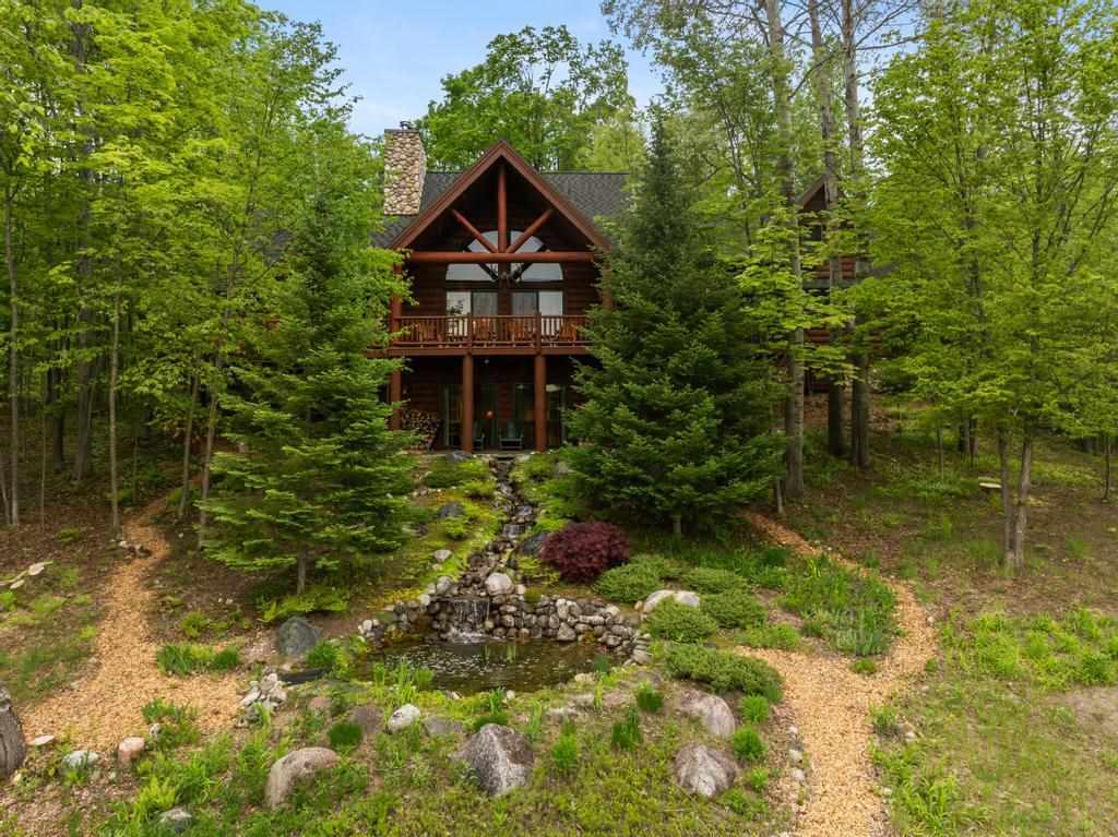 2348 Valleyview  Harbor Springs MI 49740 photo