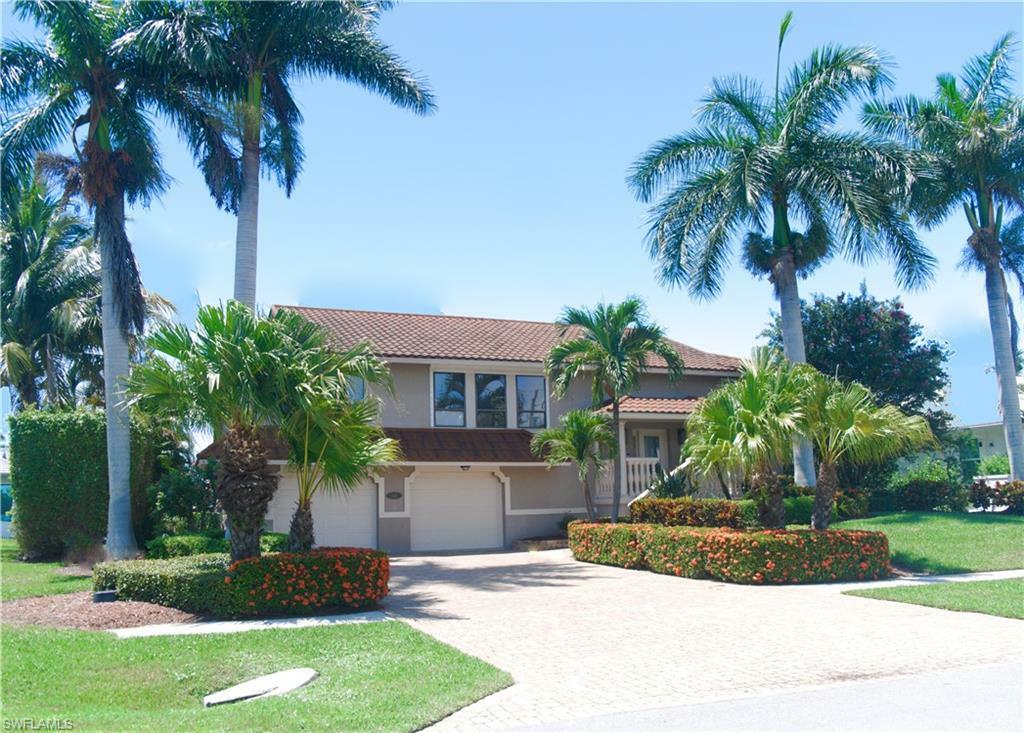 Property Photo: 110 June Ct FL 34145