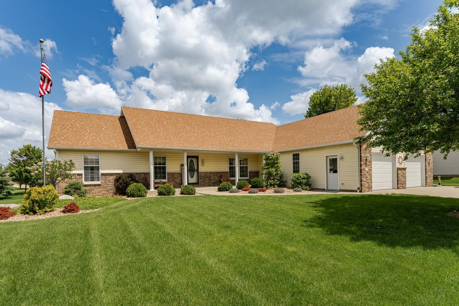 Property Photo: 1218 6th Street NW MN 55927