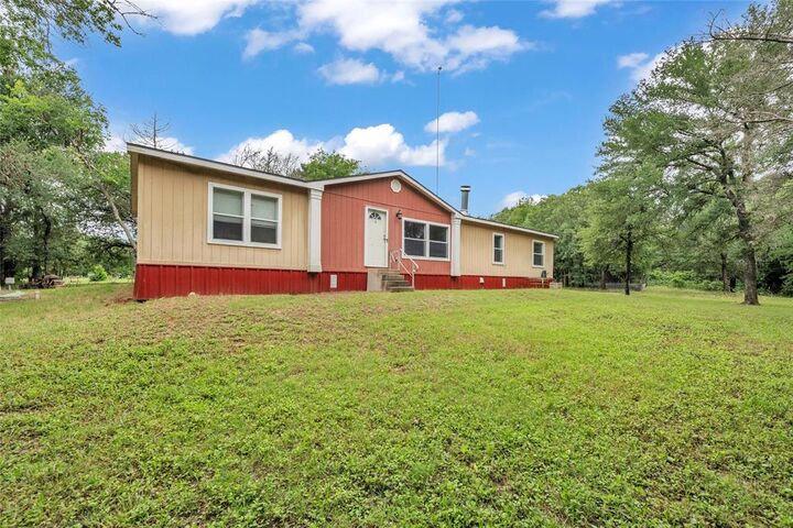 Property Photo:  1448 Boys Ranch Road  TX 76705 