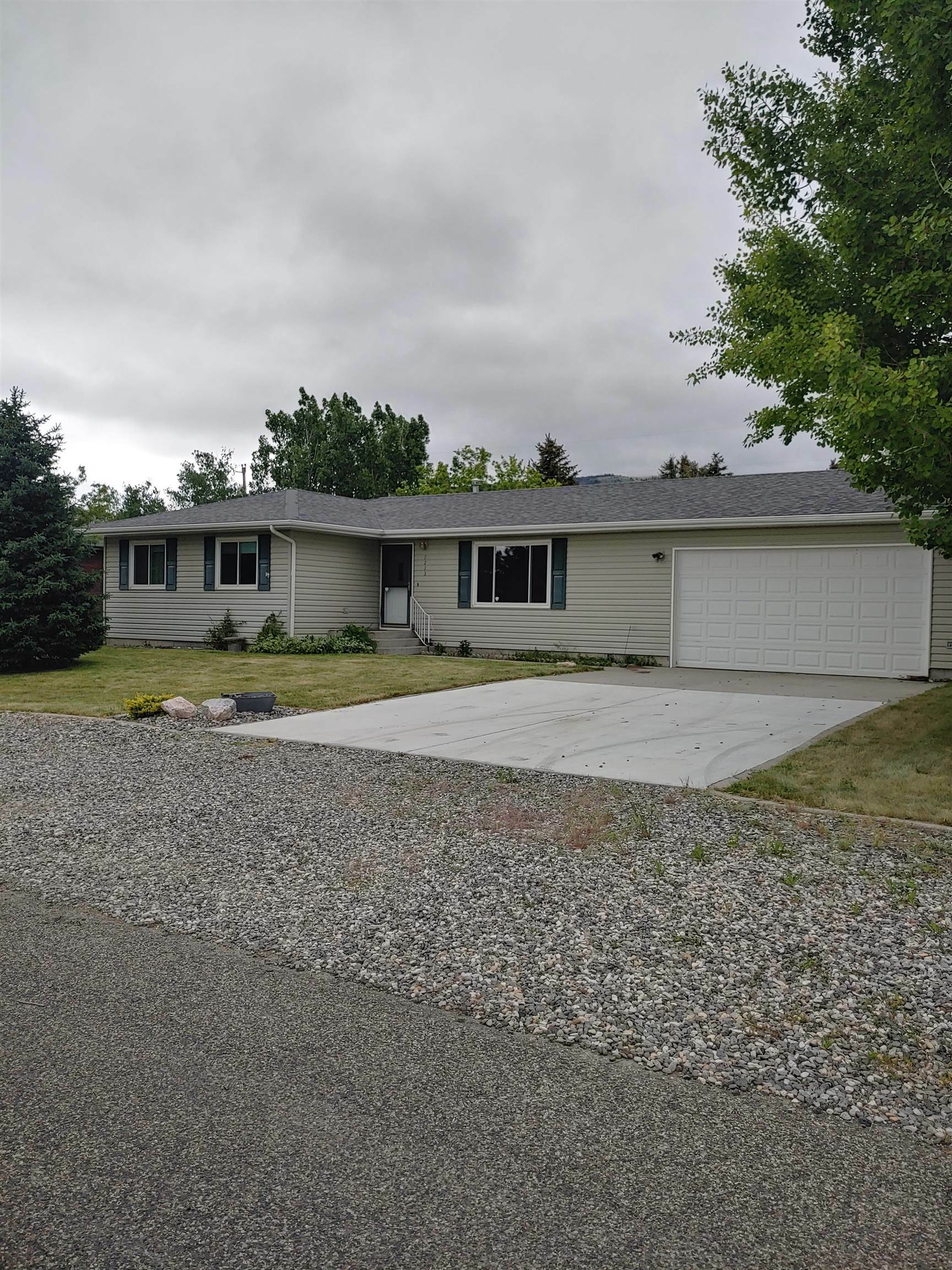 Property Photo: 2223 Steadman St WY 82414
