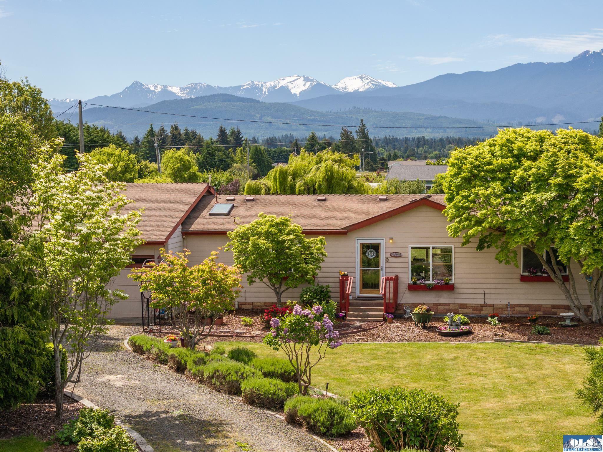 Property Photo: 23 Majesty WA 98362