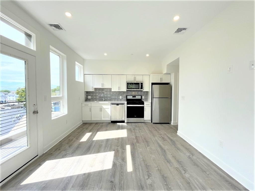 Property Photo: 302 Broadway 403 MA 02149