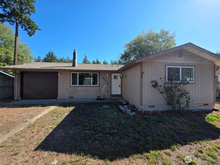 4340  Hamilton Drive  Oak Harbor WA 98277 photo