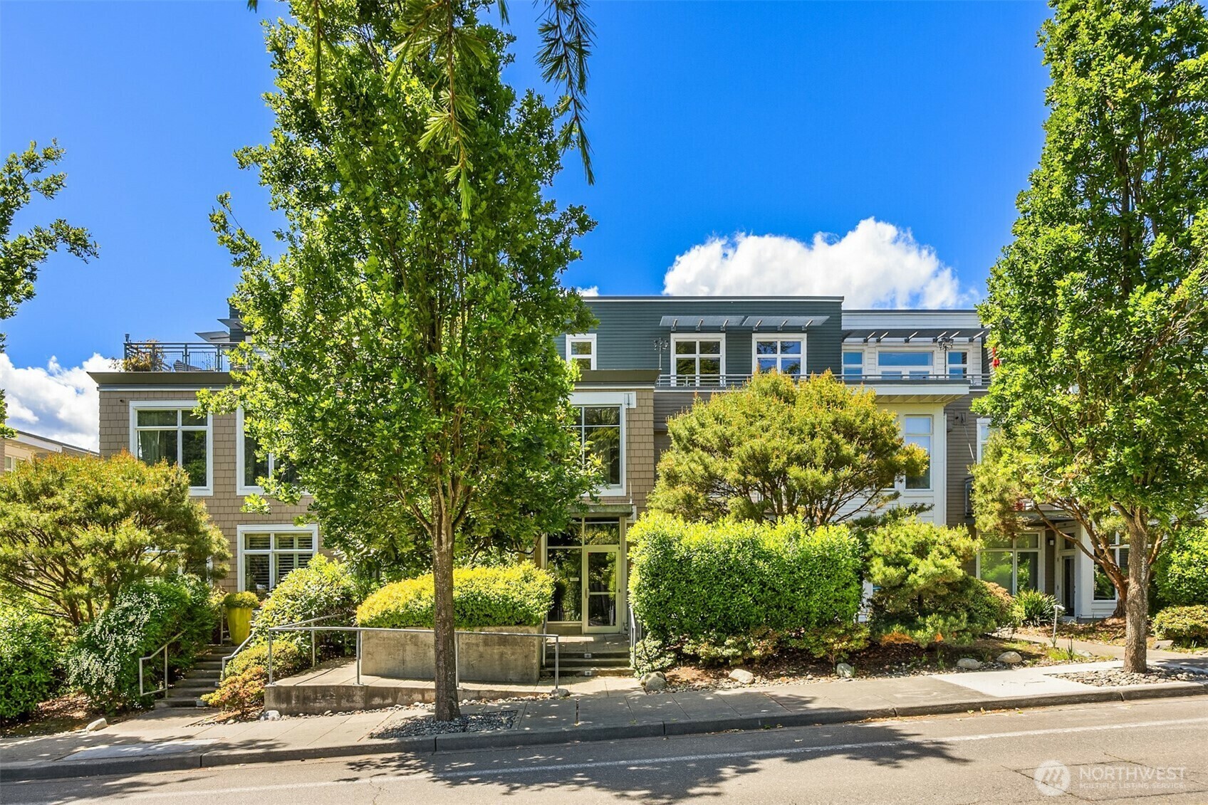 Property Photo: 145 Ferncliff Avenue NE D338 WA 98110