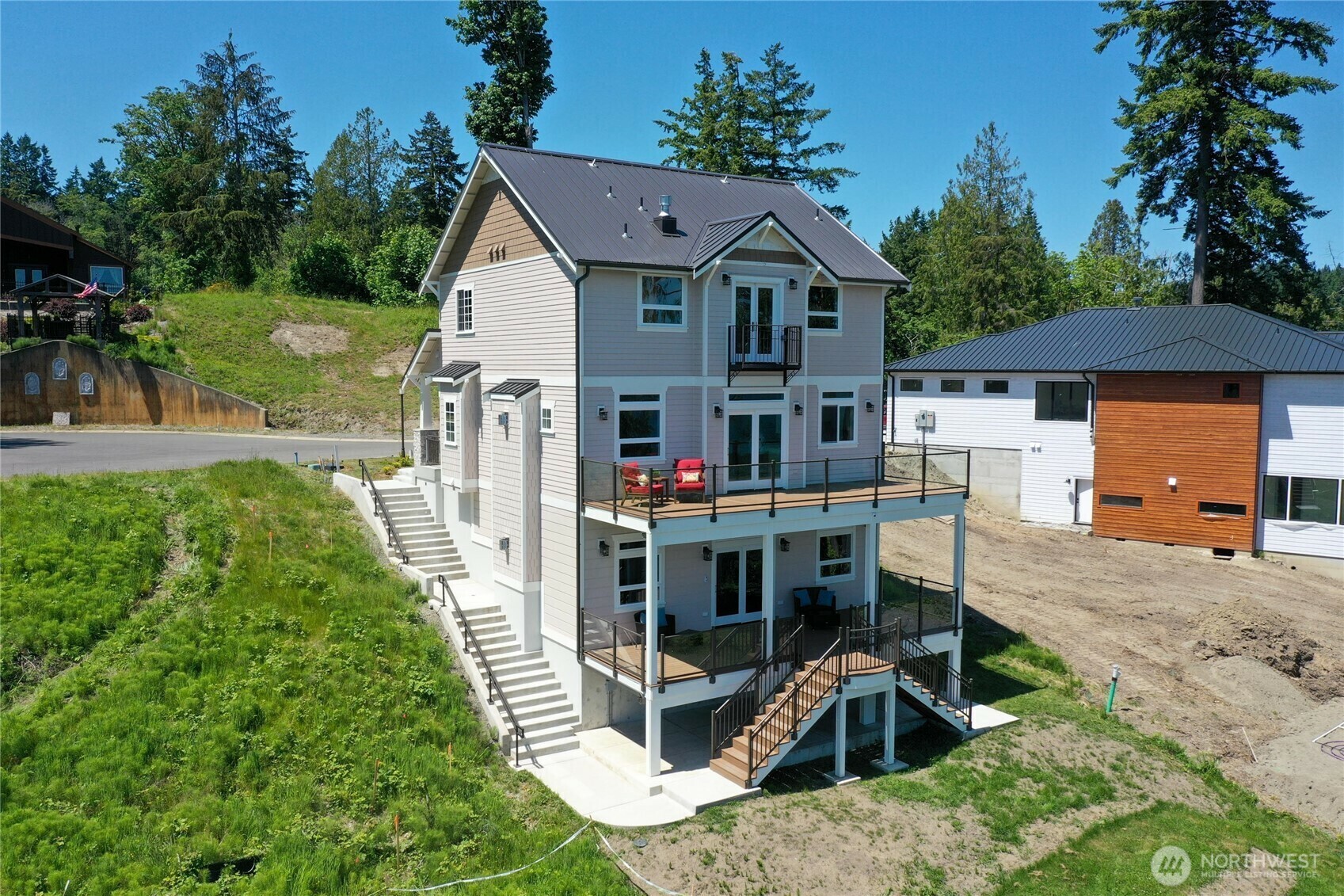 Property Photo: 14210 Olalla Crest Lane SE WA 98359