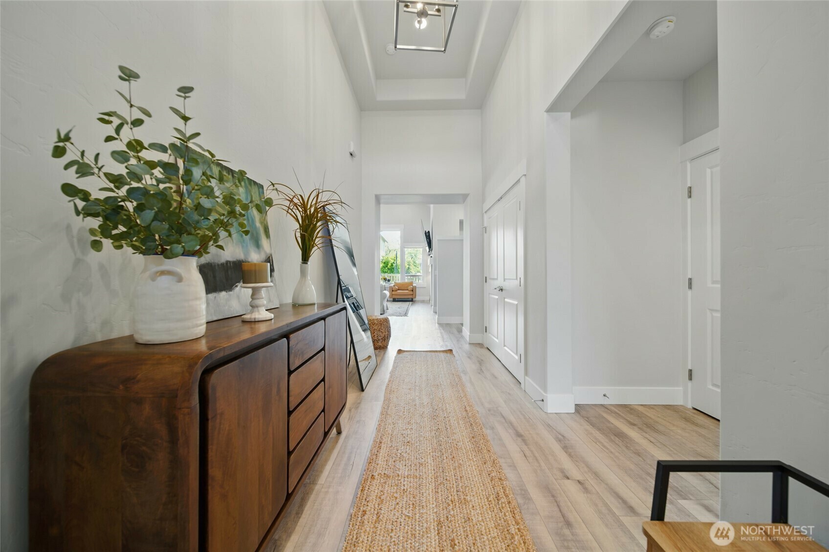 Property Photo:  235  Champagne Way  WA 99362 