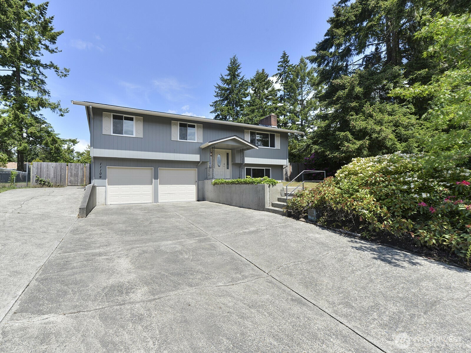 Property Photo: 11109 108th Street SW WA 98498