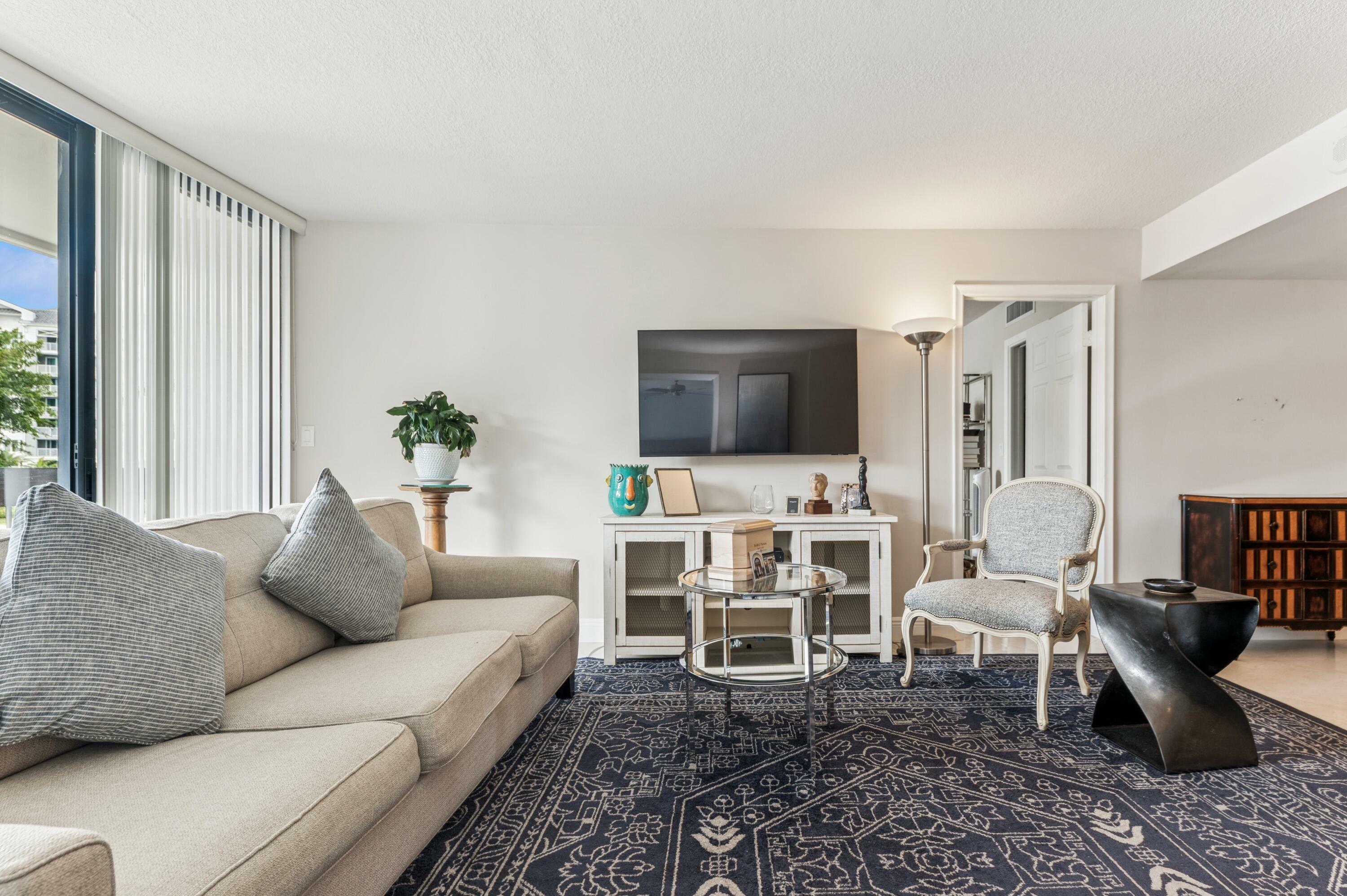 Property Photo: 2000 Presidential Way 205 FL 33401