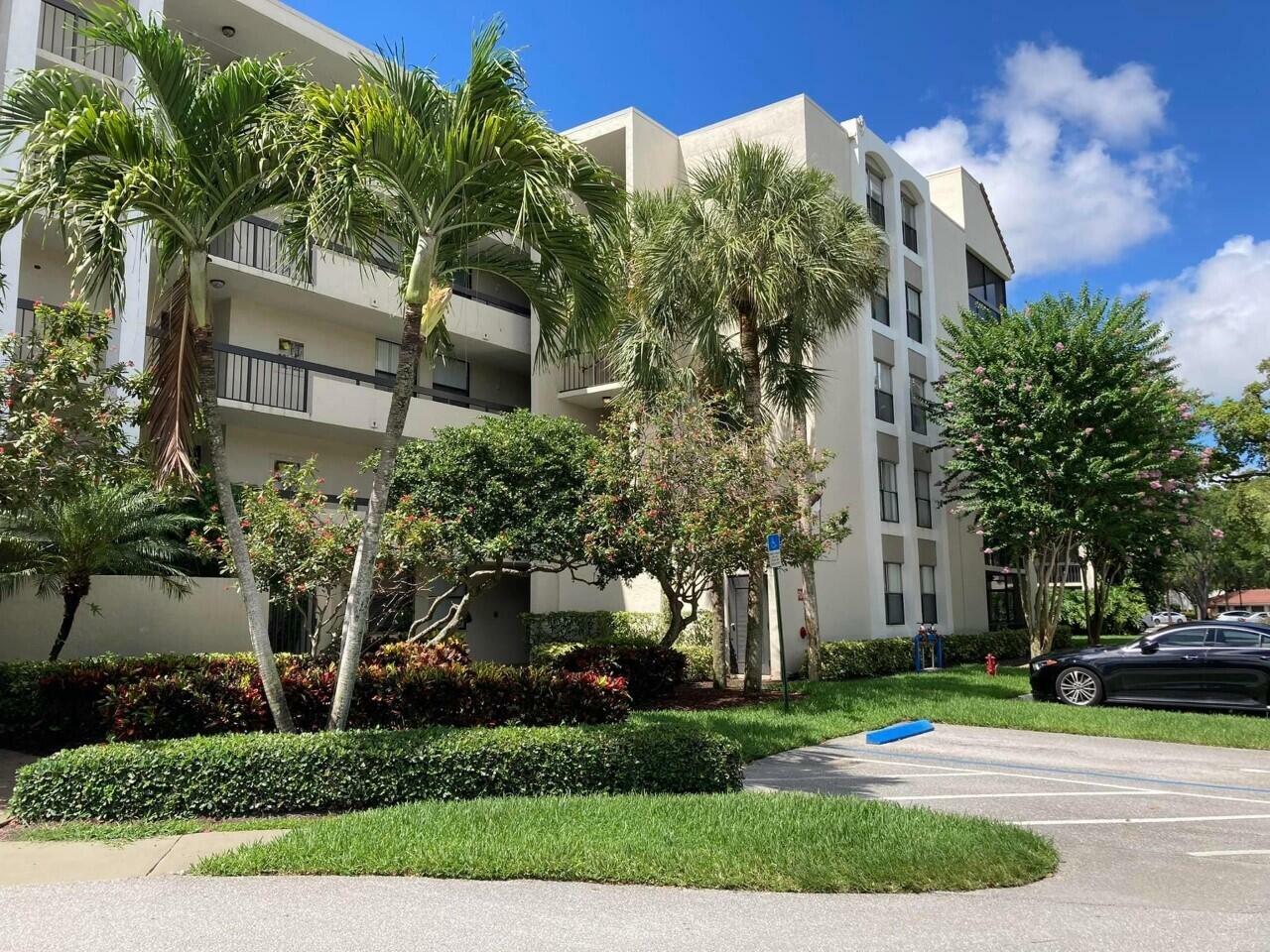 Property Photo: 950 Lavers Circle F307 FL 33444