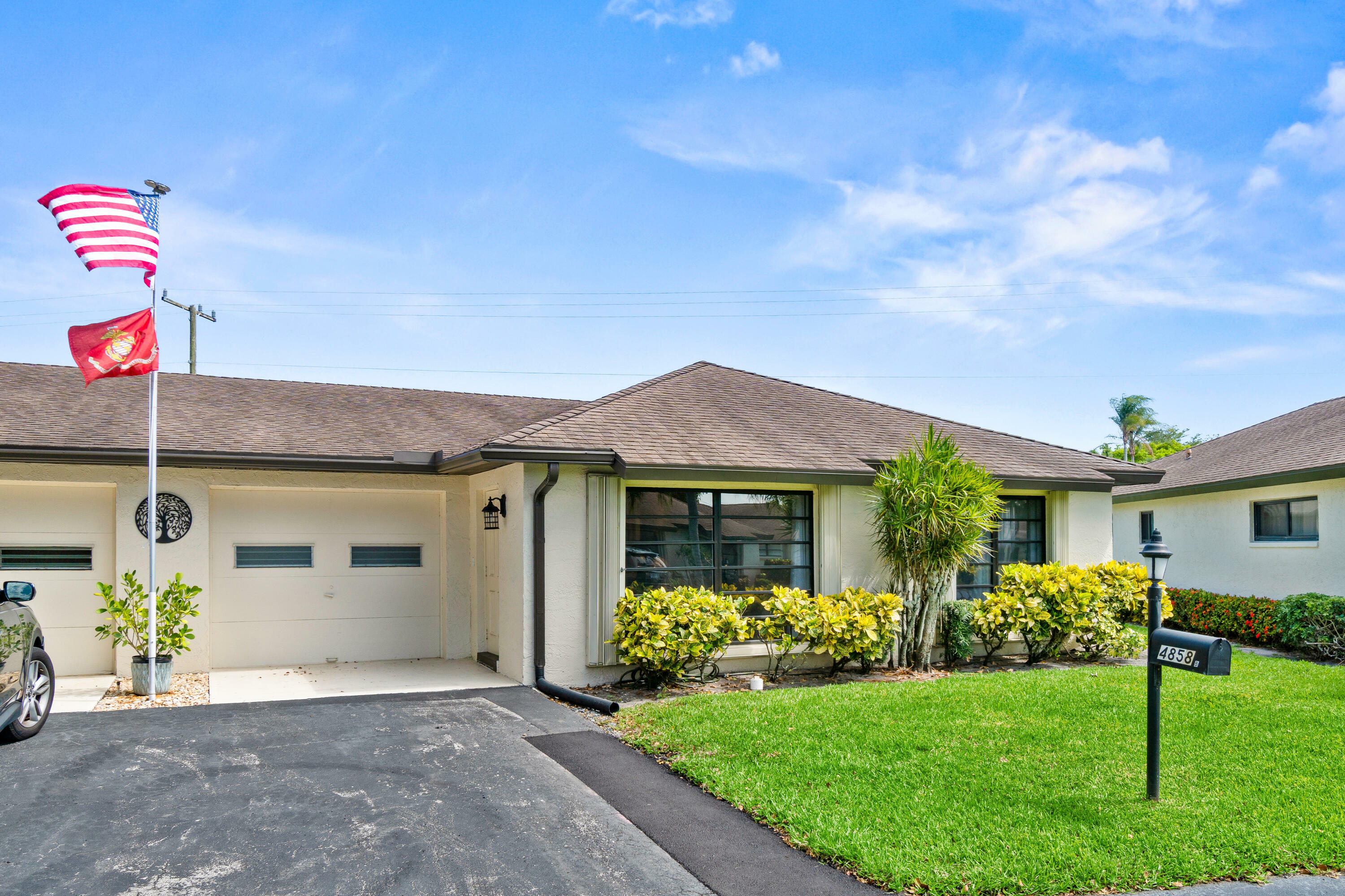 Property Photo: 4858 Equestrian Road B FL 33436