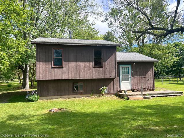 Property Photo: 158 W Willow Street MI 48872