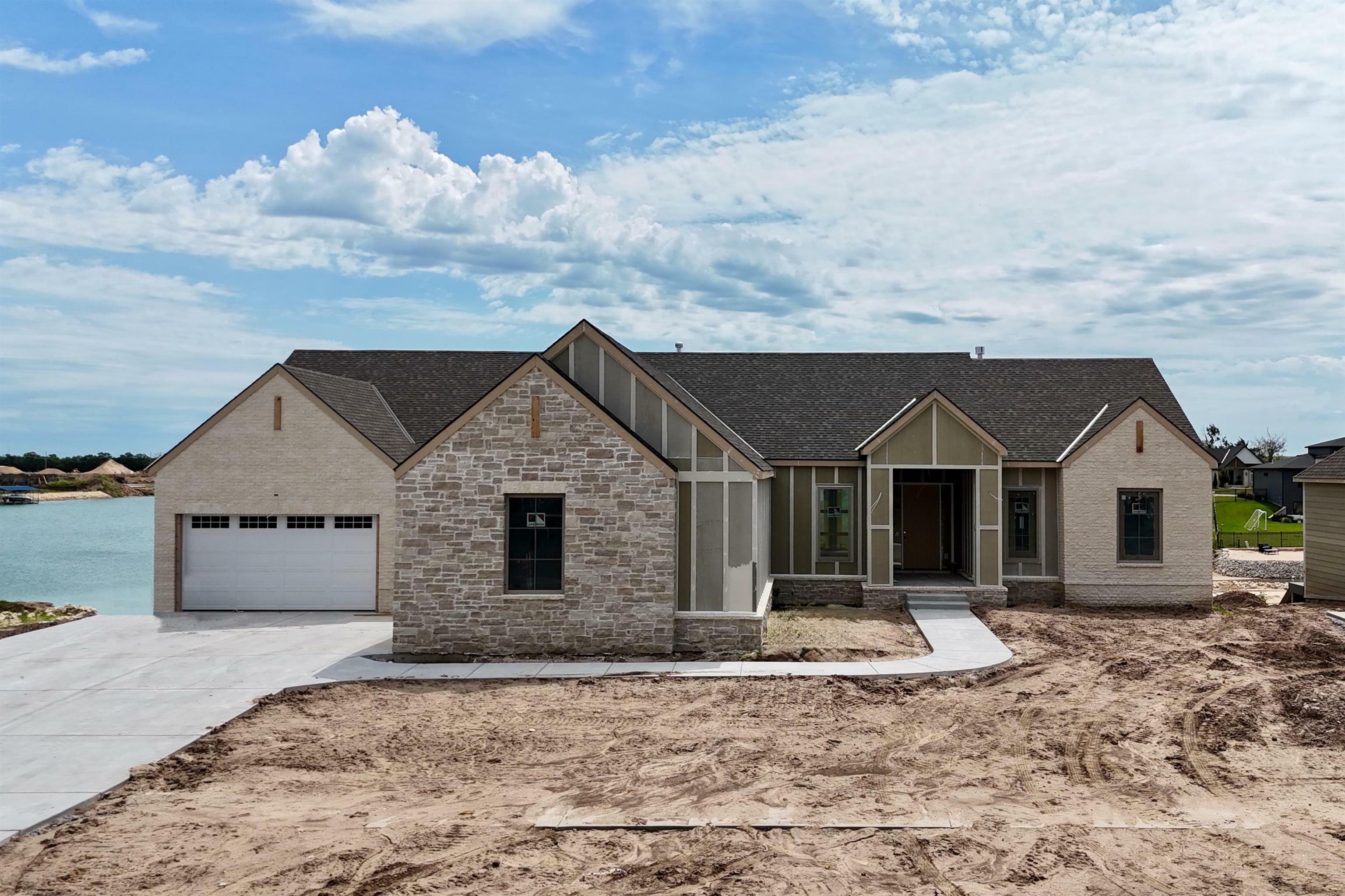Property Photo:  4624 N Ridge Port St.  KS 67205 