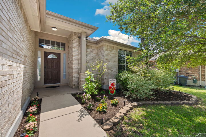 Property Photo: 817 Walzem Mission TX 78132