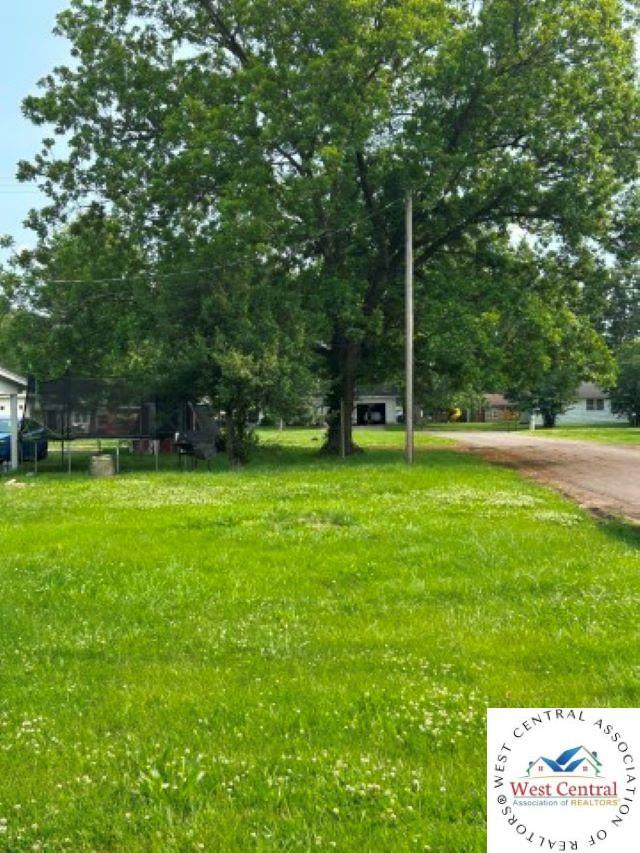 Property Photo: 2304 E Broadway MO 65301