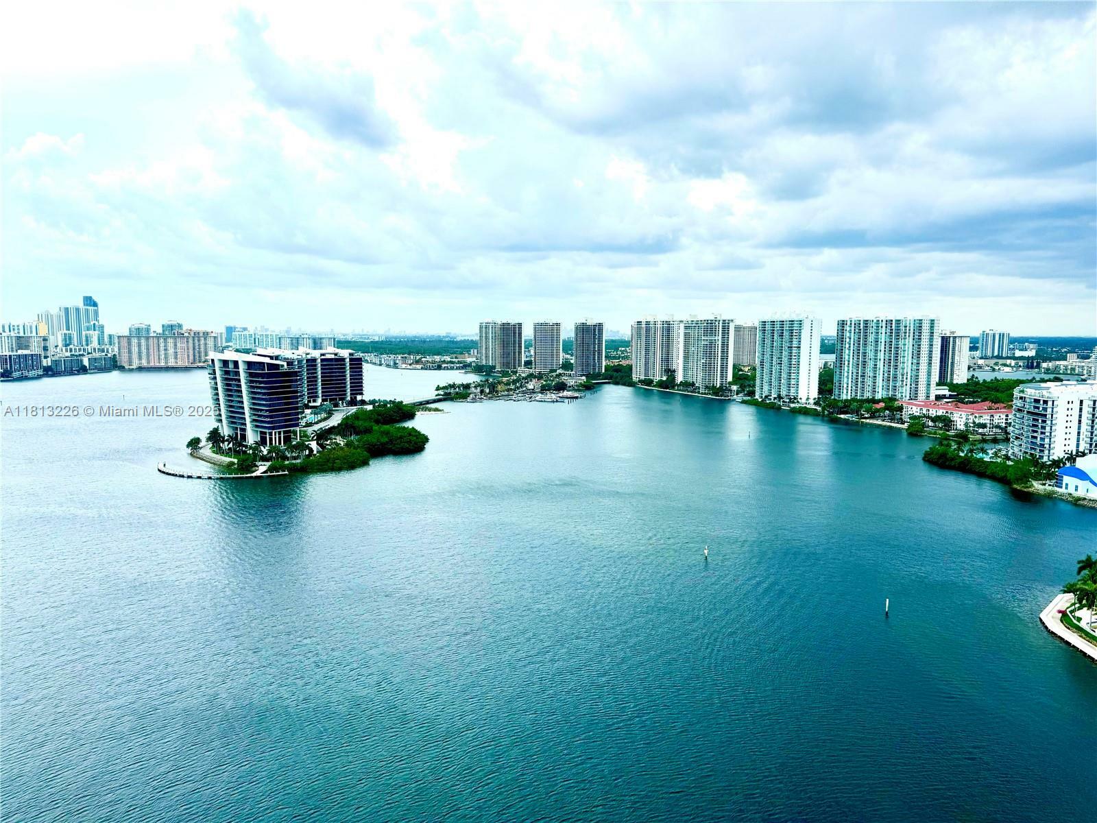 3530 Mystic Pointe Dr 3001  Aventura FL 33180 photo