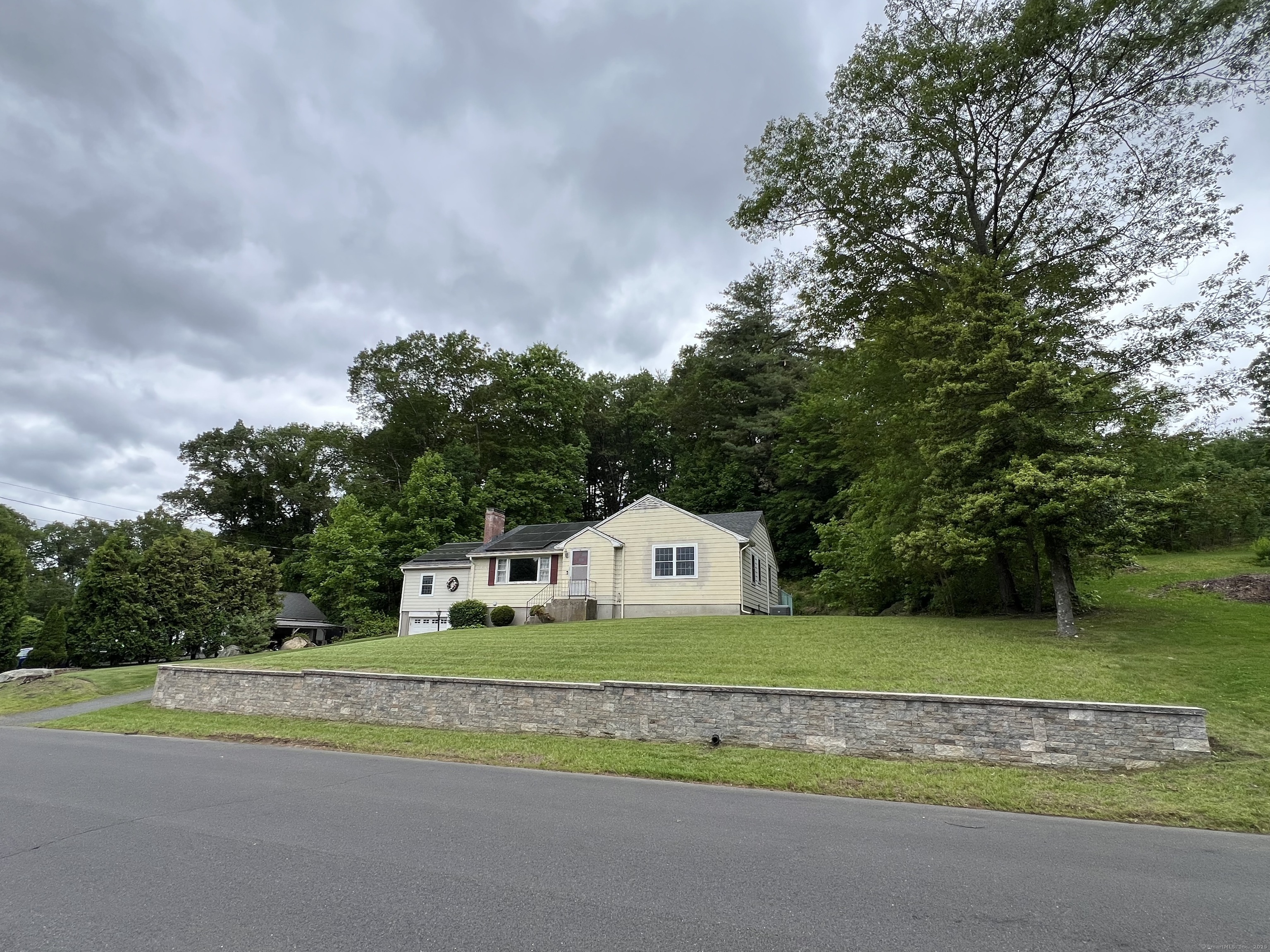 39 Eastwood Road  Bristol CT 06010 photo