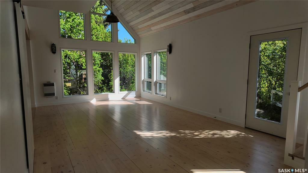 Property Photo: 504 Lakeview Bay SK S0M 0H0