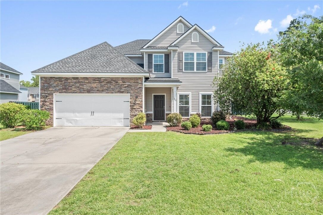Property Photo:  120 Glen Way  GA 31324 