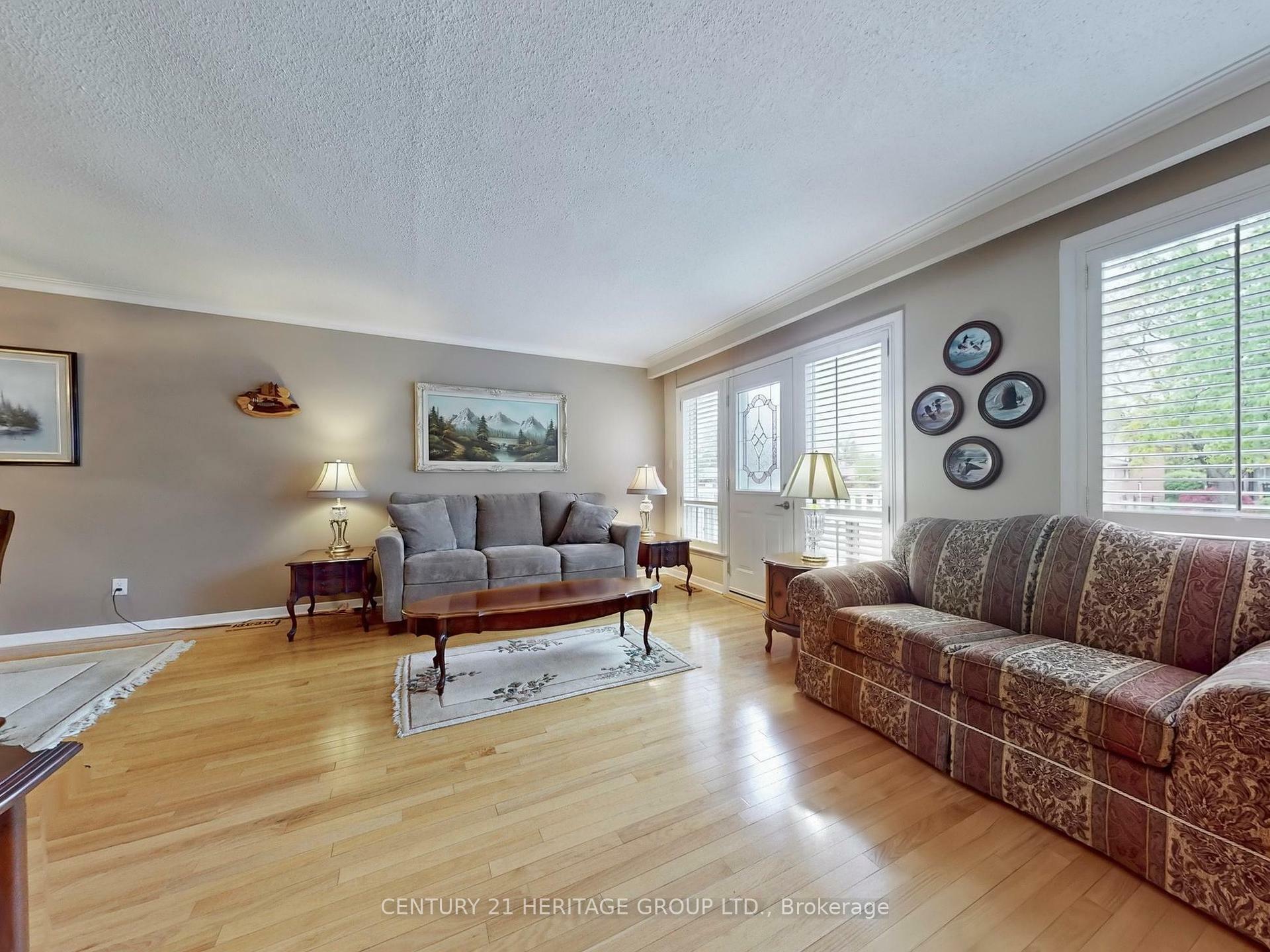Property Photo: 45 Reiber Crescent ON M2H 1C3
