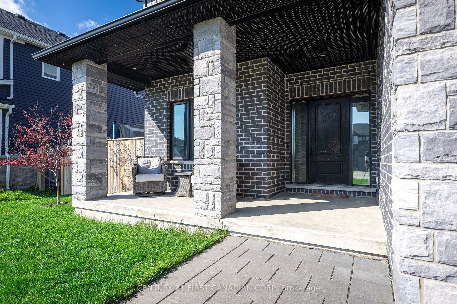 Photo de la propriété:  134 Spencer Avenue  ON N0M 2J0 