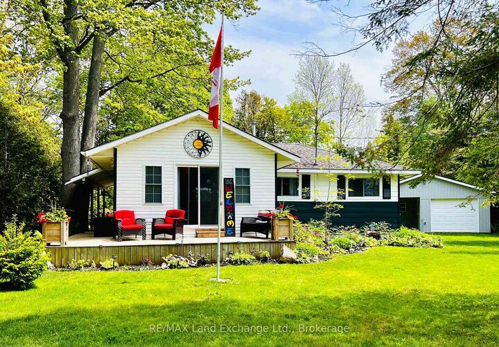 702 Yosacha Place  Huron-Kinloss ON N2Z 2X3 photo