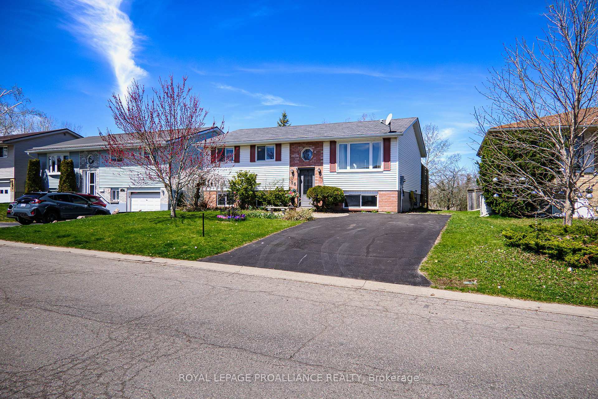 Photo de la propriété:  36 Fleming Road  ON K8V 6P7 