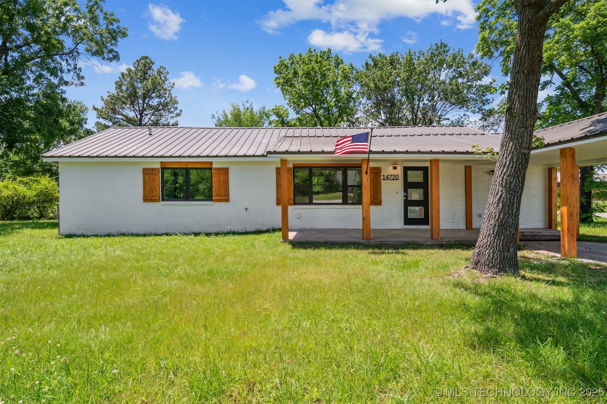 Property Photo: 14720 S 303rd OK 74429