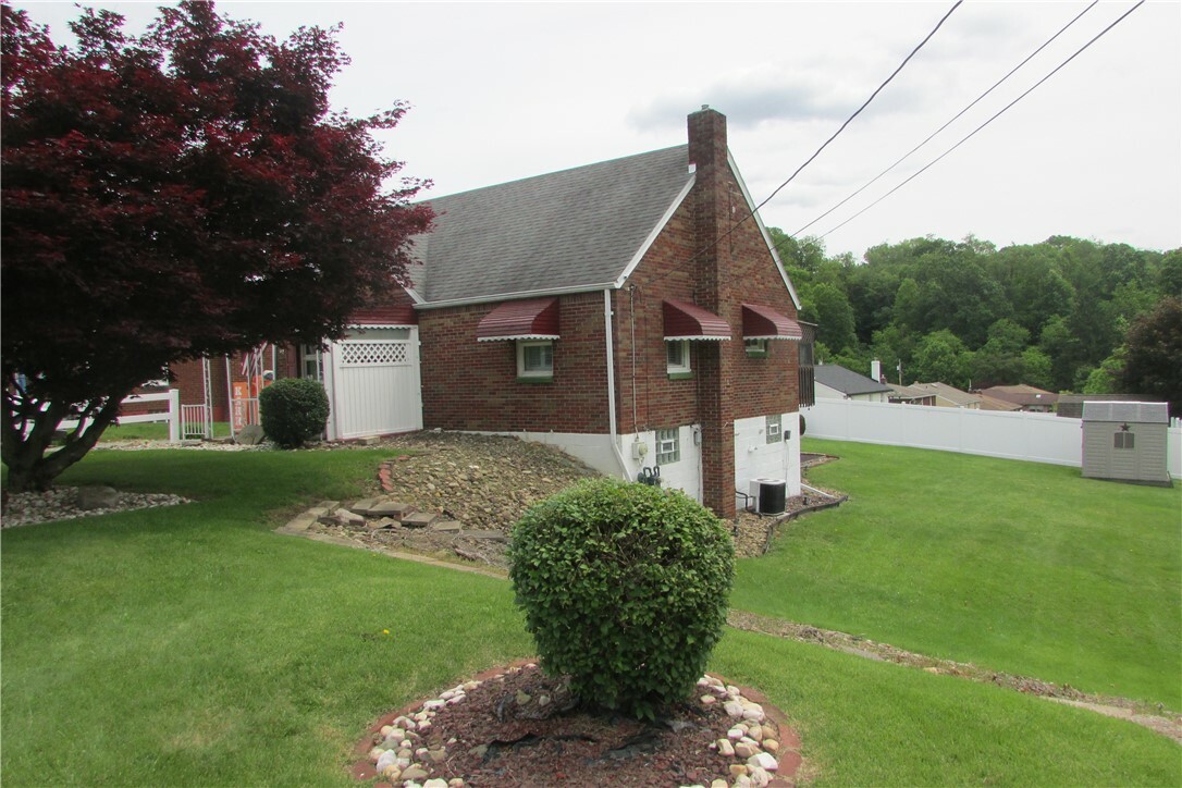 Property Photo: 12840 Lincoln Way PA 15642