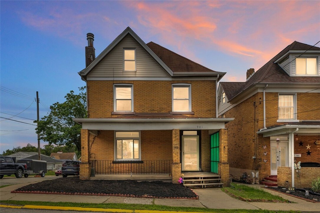 901 Punta Gorda Avenue  East McKeesport PA 15035 photo