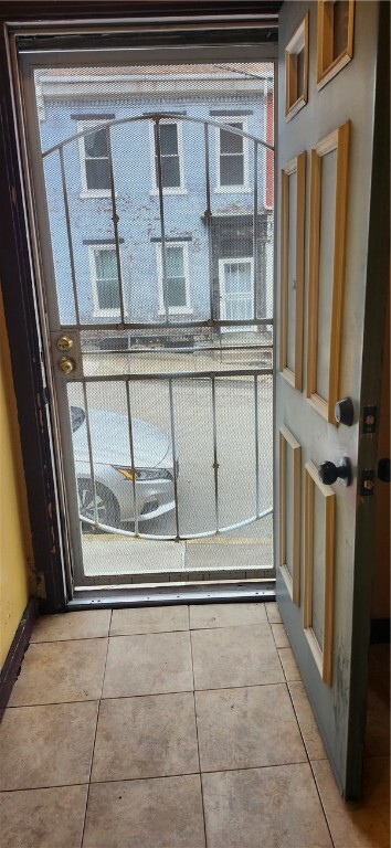 Property Photo: 114 Seneca St PA 15219