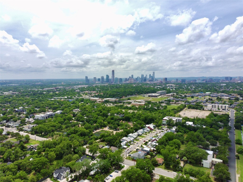 Property Photo: 3310 Goodwin Avenue TX 78702