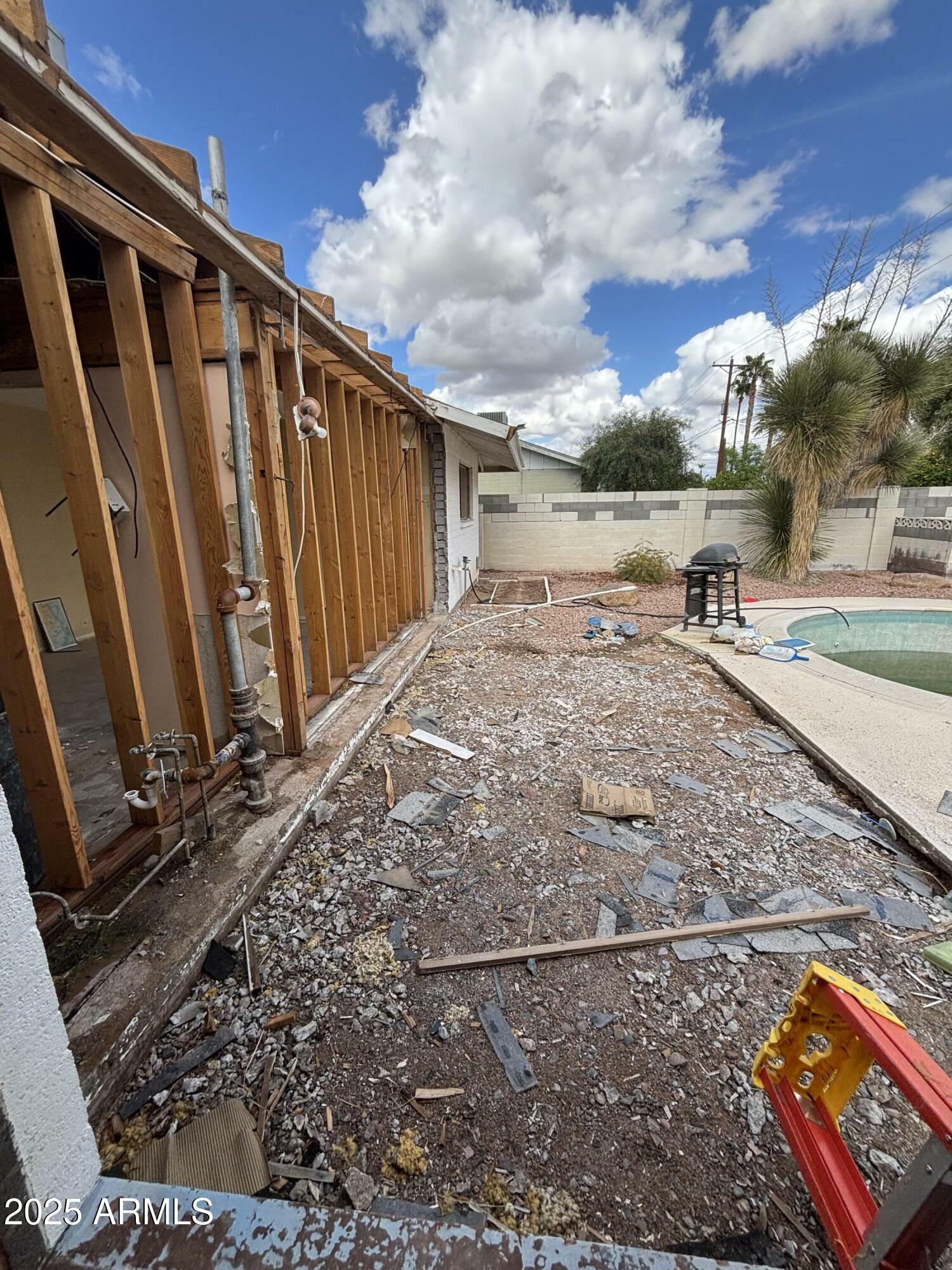 Property Photo: 3125 N 82nd Place AZ 85251