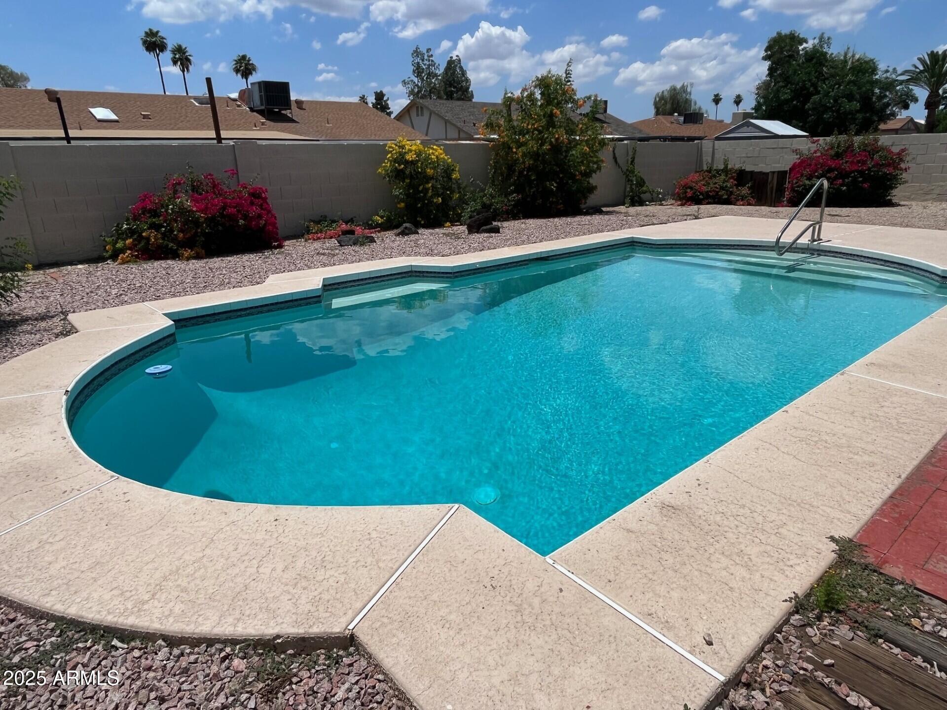 Property Photo: 5513 W North Lane AZ 85302