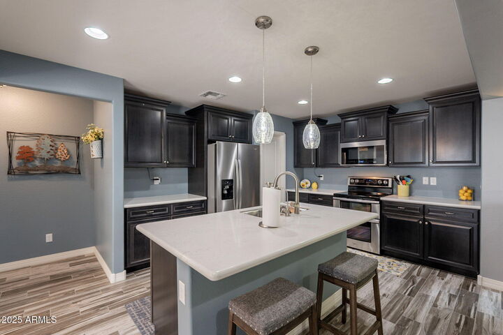 1755 E Mesquite Avenue  Apache Junction AZ 85119 photo