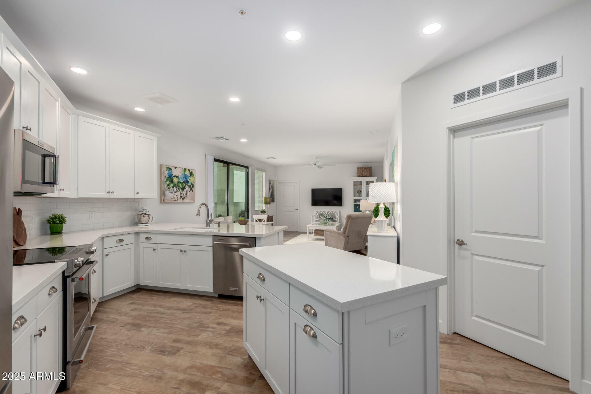 2511 W Queen Creek Road 174  Chandler AZ 85248 photo