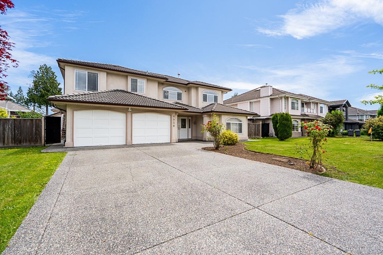 Property Photo:  6928 127A Street  BC V3W 1H7 