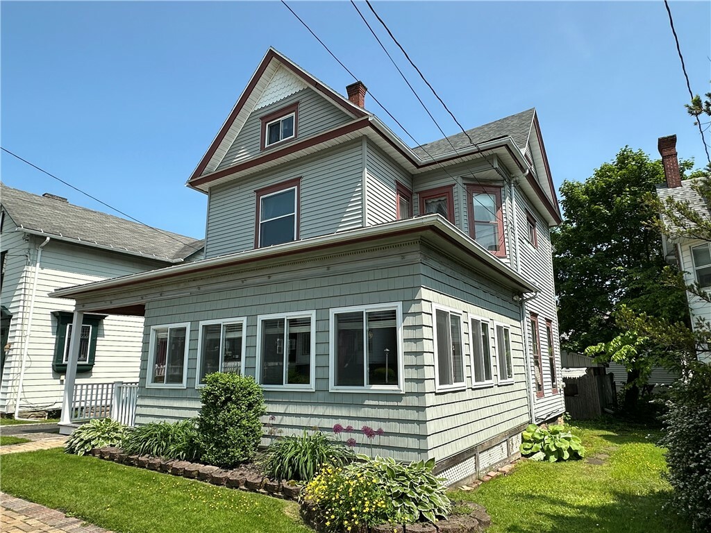Property Photo: 26 Jackson Avenue PA 16701