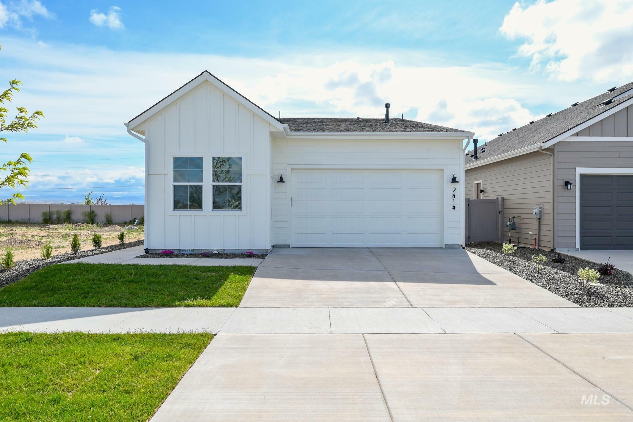 Property Photo: 2414 N Leatherwood Ave ID 83669