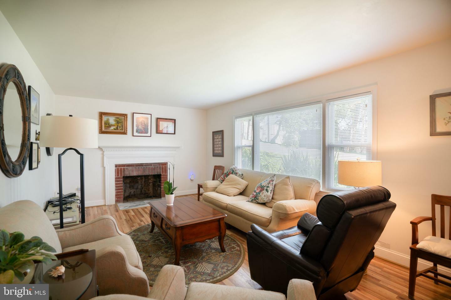 Property Photo: 5021 23rd Road N VA 22207